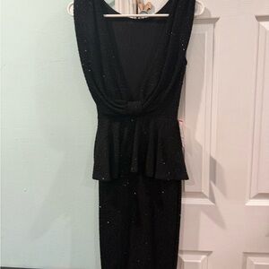 Elegant Black Sleeveless Dress